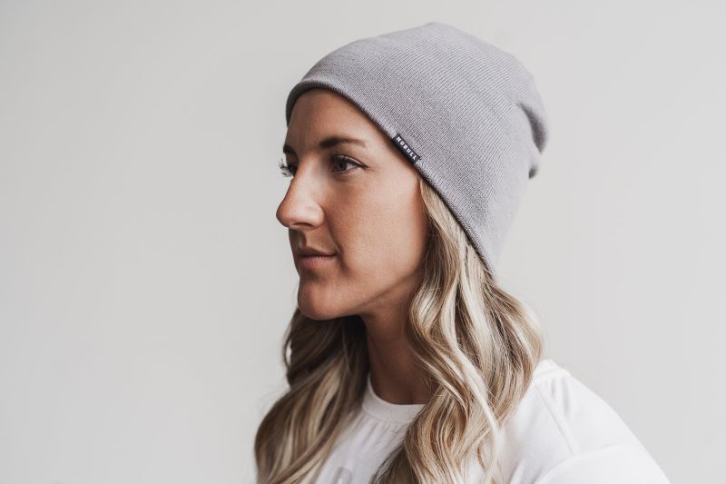 Nobull Fitted Women's Beanie Grey | 19382BPMX