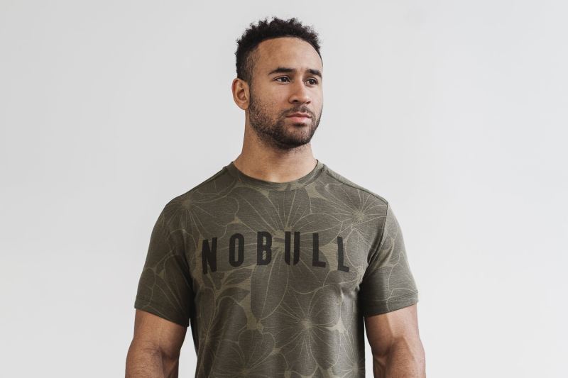 Nobull Hibiscus Men's T Shirts Green | 47186VXCT