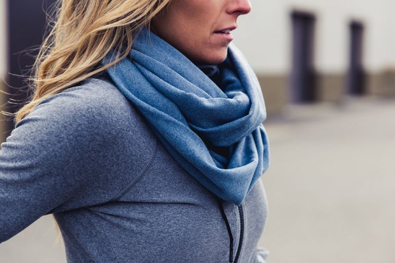 Nobull To & From Infinity Women's Scarves Blue | 95732KOQP