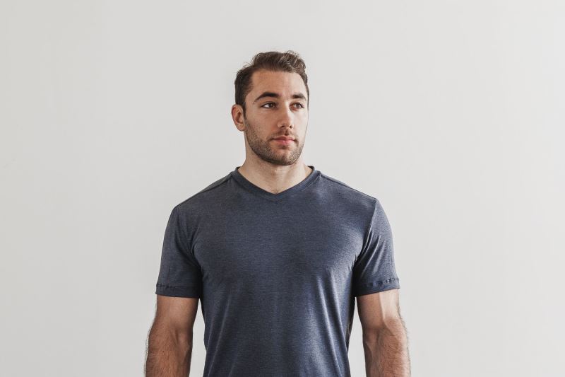 Nobull V-Neck Men's T Shirts Navy | 24630MDFO